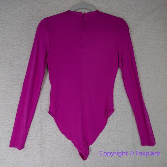 New! FARM Rio Twist Detail Cutout Viscose Long Sleeve Bodysuit in Pink, size S - Picture 8 of 16